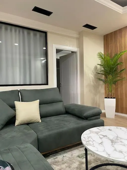 Caka'S Apartments Tirana