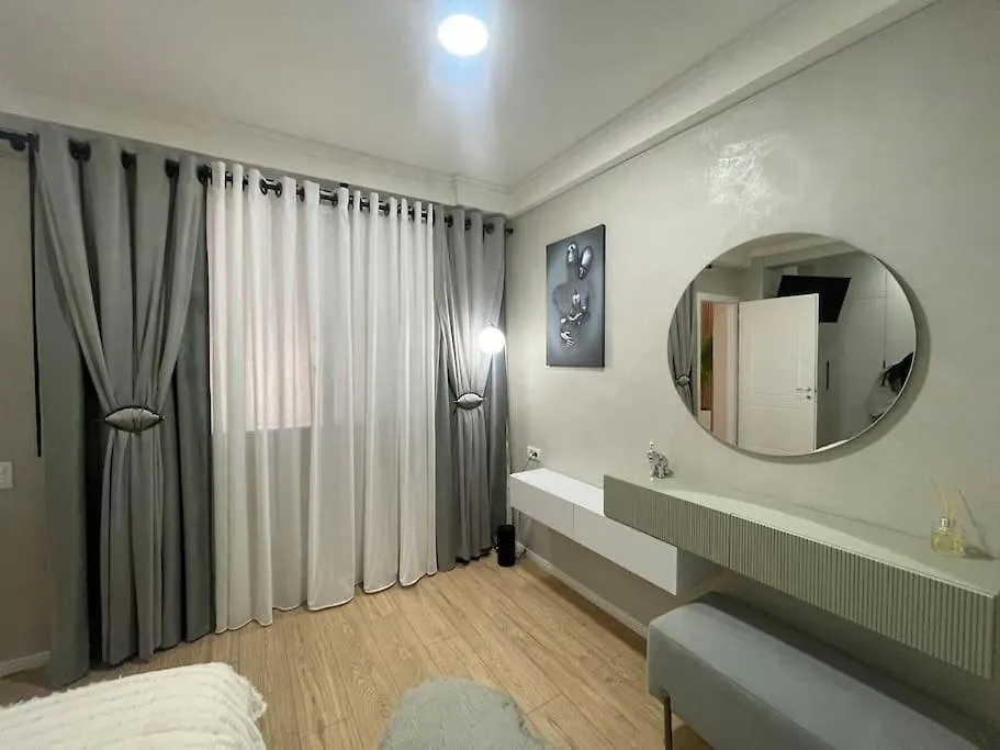 Caka'S Apartments Tirana Albania